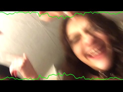 ❤️ Wando biyu masu sexy brunette mai ban sha'awa suna zama 'yan iska ️❌ Batsa na Rasha ❌️