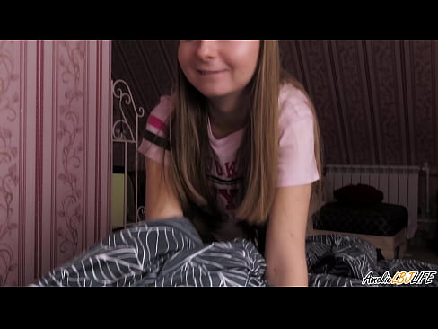 ❤️ Blondie tana tsotsar BFF's dinta sosai kuma ta sami Cum A Bakinta ️❌ Batsa na Rasha ❌️